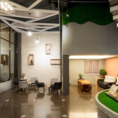 Yadi Hotel Пули Екстериор снимка